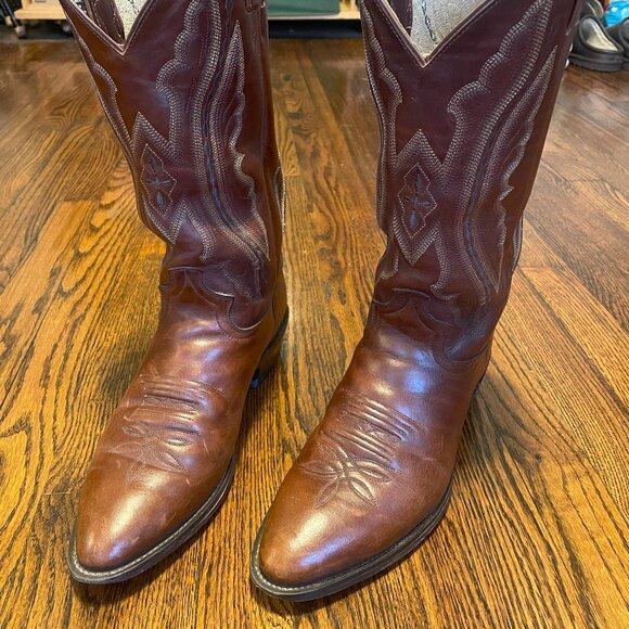 Justin Cowboy Boots – Size 9 EE (extra wide) – Great Condition! - Picture 1 of 6